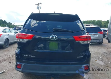 2017 Toyota Highlander Limited z USA, uszkodzony, nr VIN 5TDYZRFH6HS228670